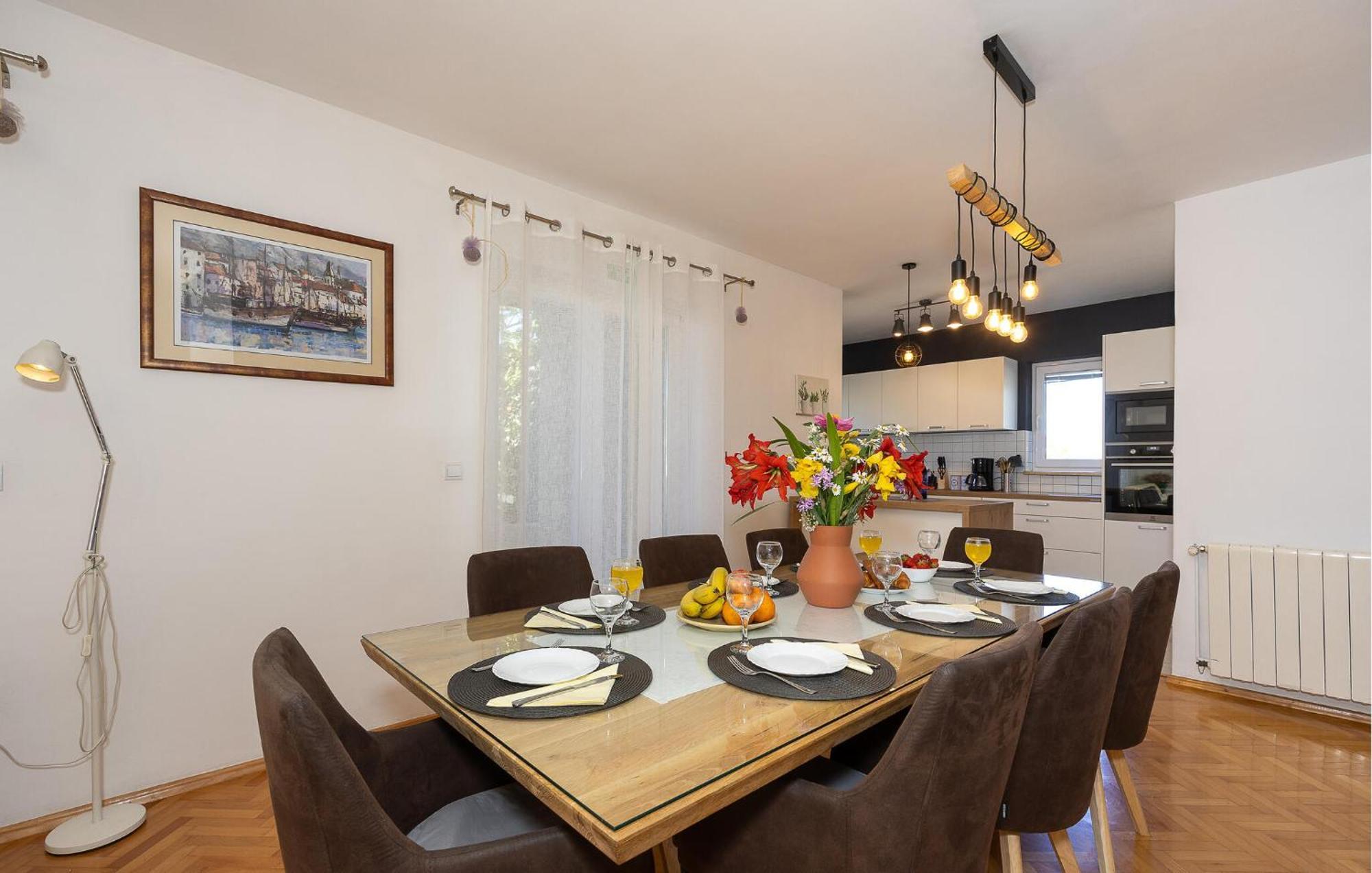 Beautiful Home In Makarska With Kitchen 외부 사진